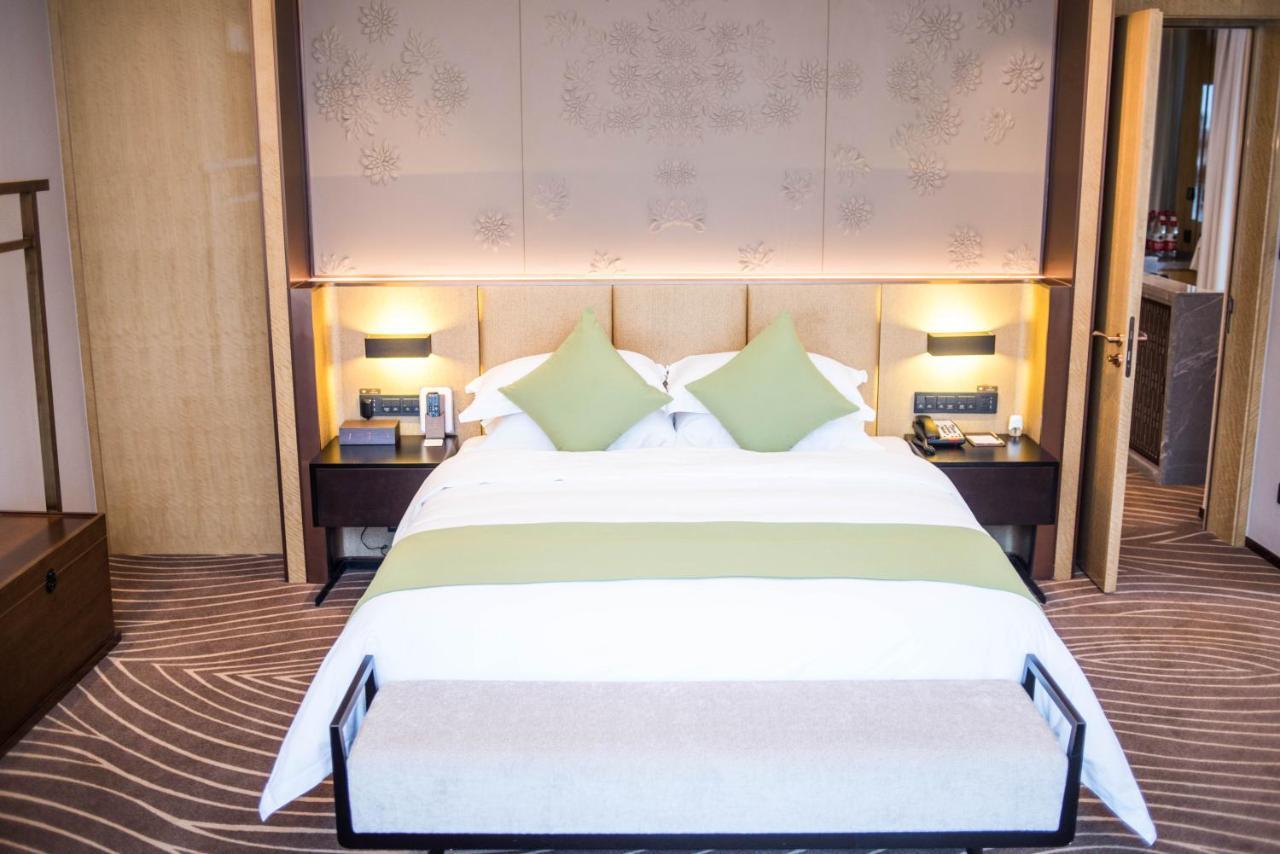 Leshan Ramada Hotel Eksteriør billede