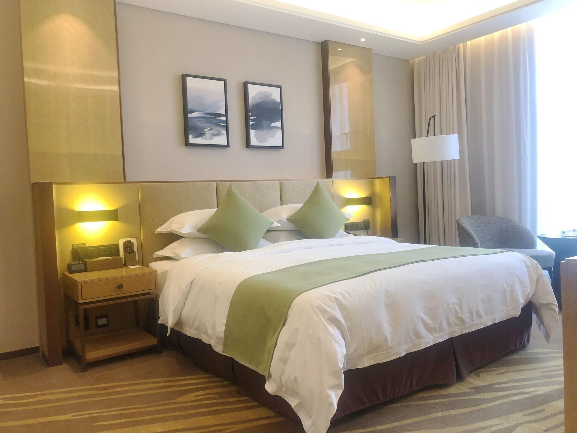 Leshan Ramada Hotel Eksteriør billede