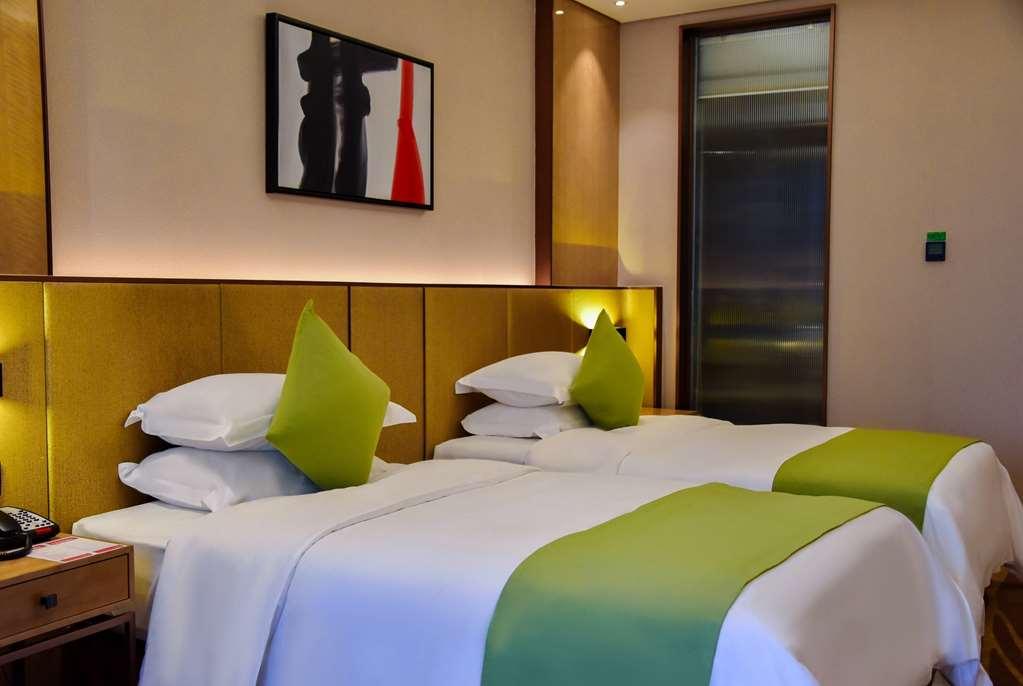 Leshan Ramada Hotel Værelse billede