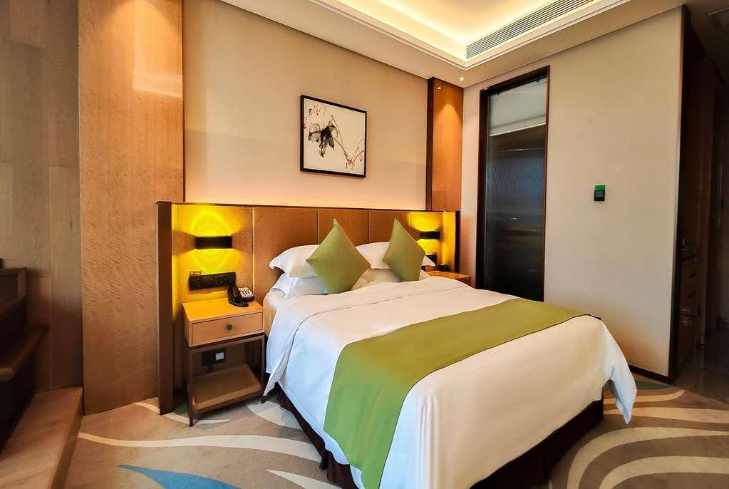 Leshan Ramada Hotel Værelse billede